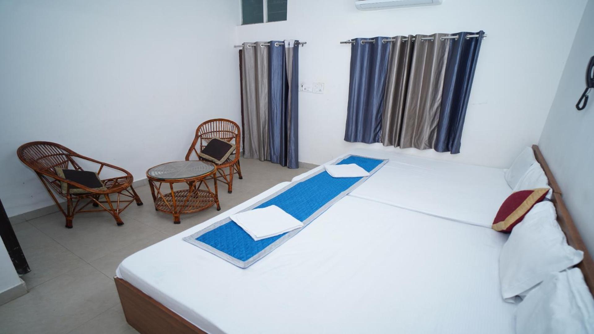 Hotel Apoorv - Near Jaipur Railway Station Exterior photo